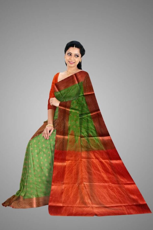 Green & Red Kanjivaram Silk Saree - Image 2