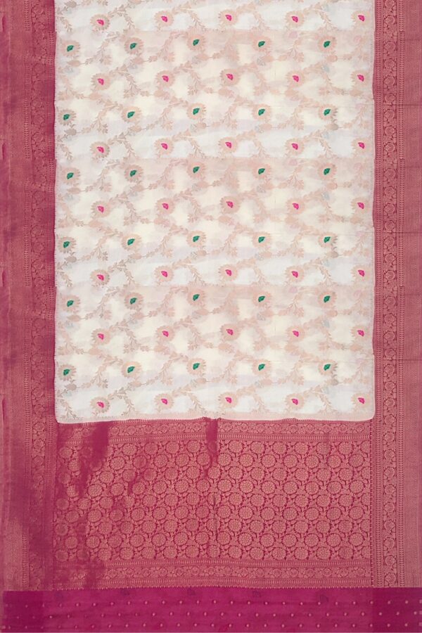 Cream Coloured Georgette (Khaddi) Saree - Image 6