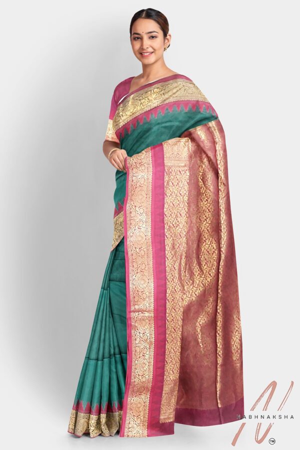 Green - Maroon Gadwal Silk Saree - Image 2